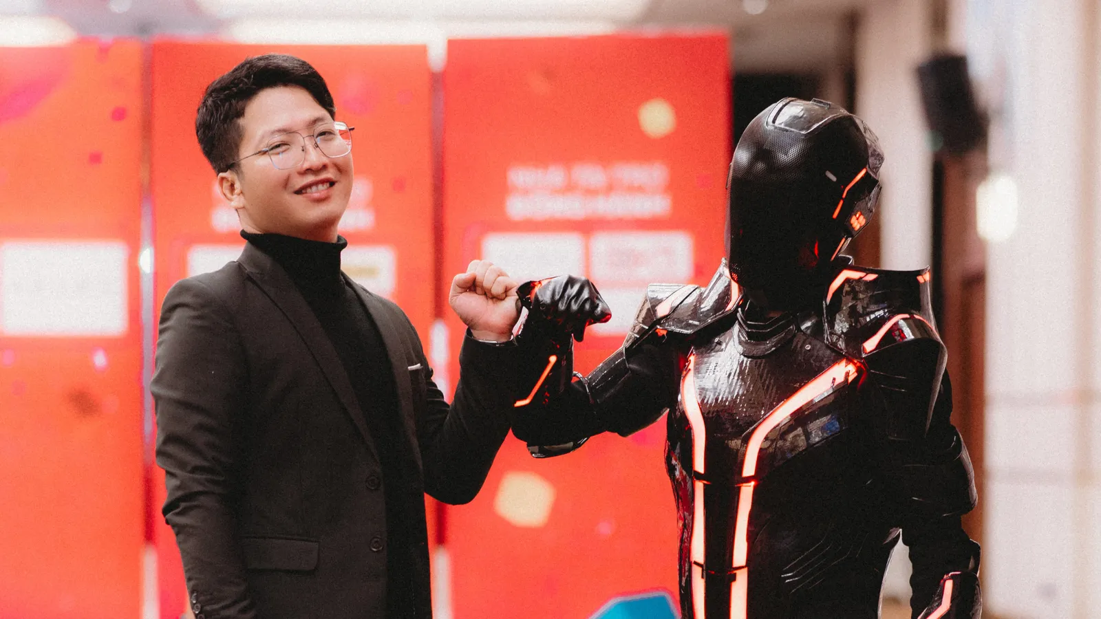 The TRON ARES Suit at the BNI System Chapter Trade Promotion Day